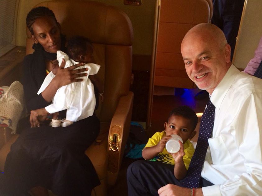 meriam-ibrahim-l-her-two-children-and-lapo-pistelli-r-italys-vice-minister-for-foreign-affairs-who-accompanied-the-family-to-italy-on-july-24-2014-facebook-cm